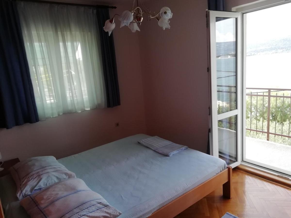Apartmani Ante Trogir Exterior foto