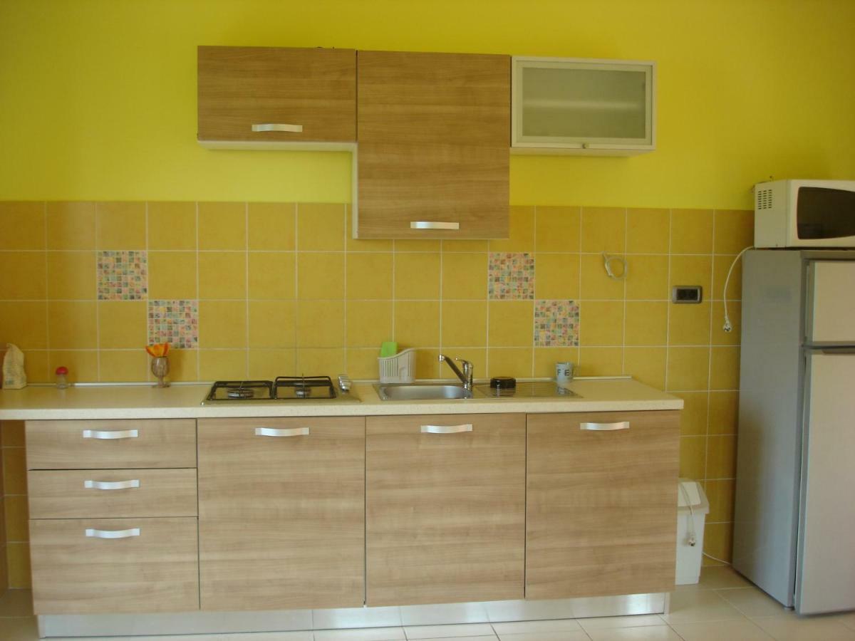 Apartmani Ante Trogir Exterior foto